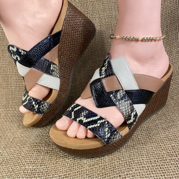 Vionic Shoes - Vionic Sandals Flip Flops Wedges Animal Print Black Brown Studded Women's 6.5